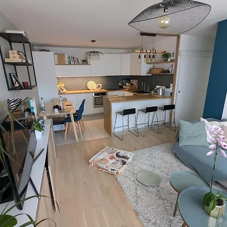 3 Pieces Avec Terrasse, 20 Min De Paris Apartment *