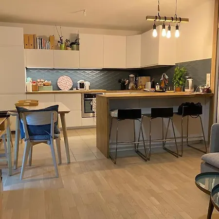 3 Pieces Avec Terrasse, 20 Min De Paris Apartment Bezons
