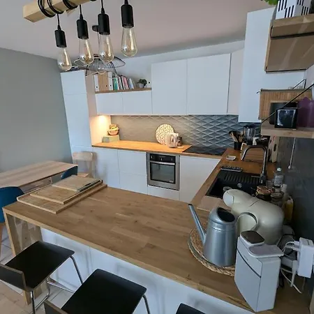 3 Pieces Avec Terrasse, 20 Min De Paris Apartment